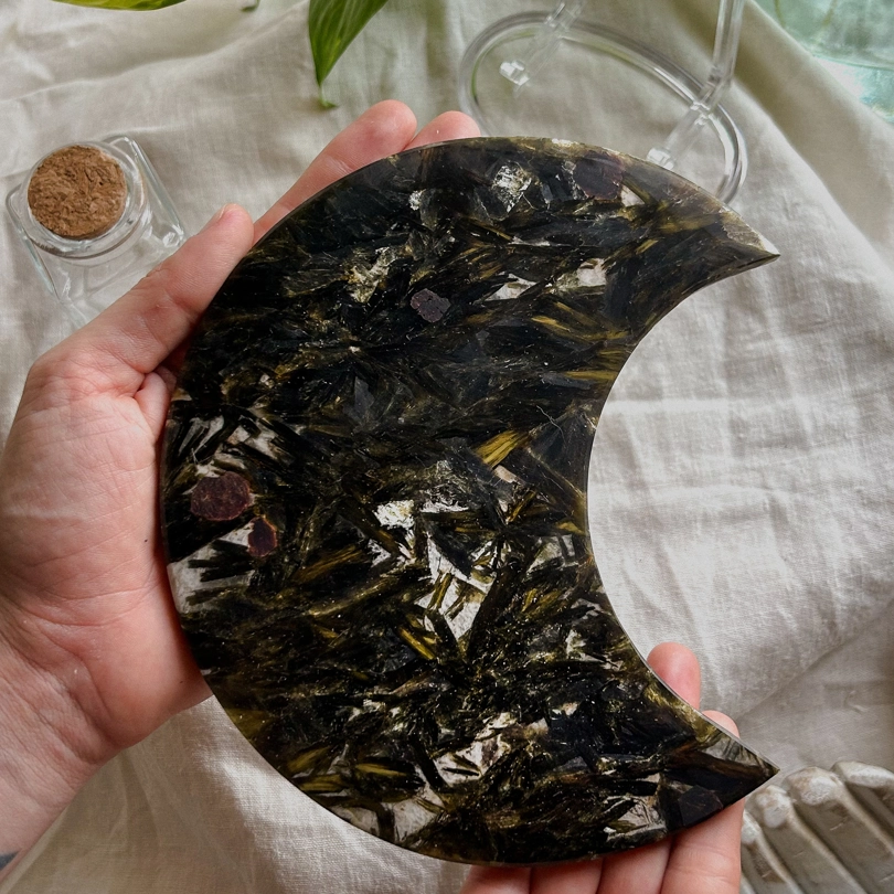mezzaluna in Tormalina con Mica